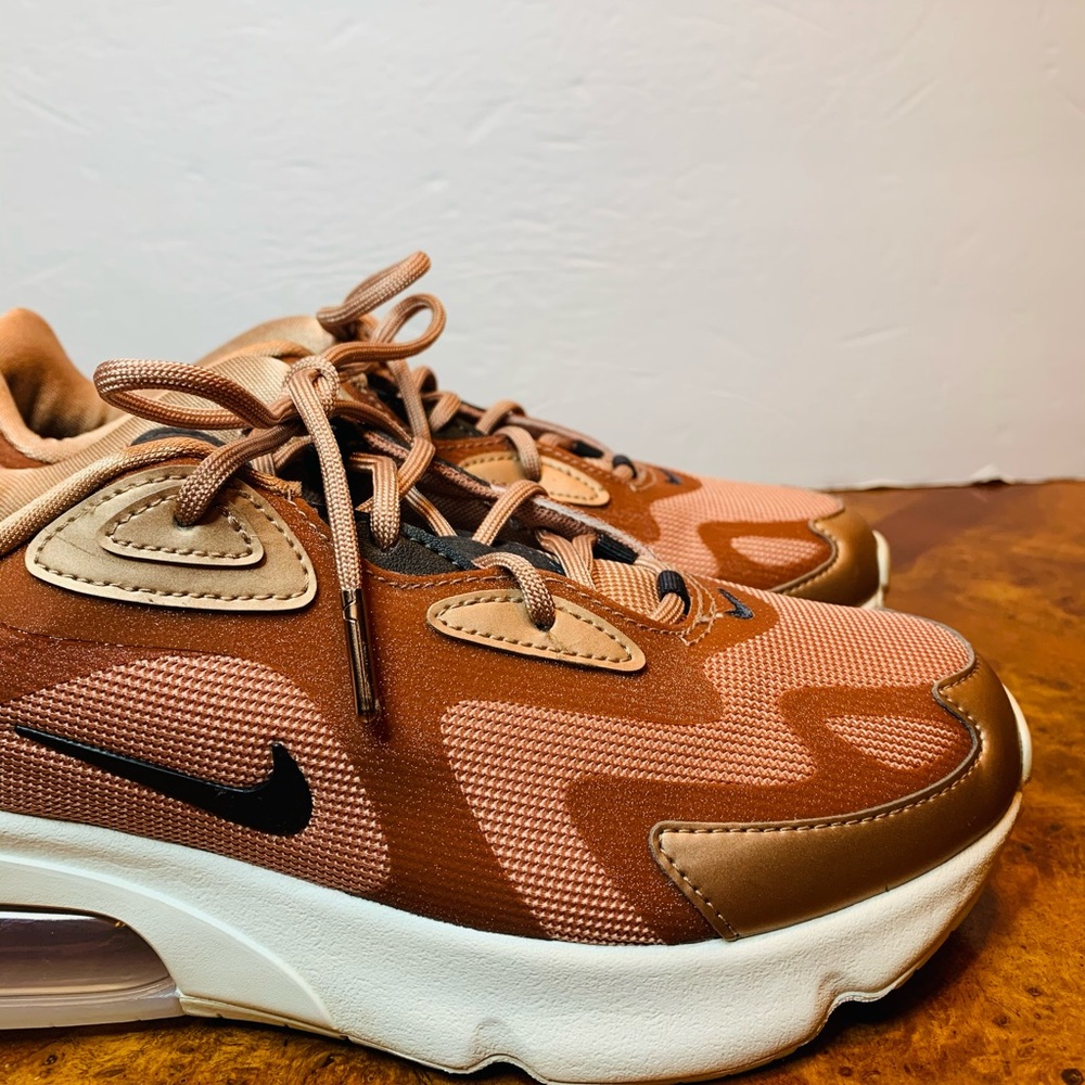 W Air Max 200 - Picture 3 of 10